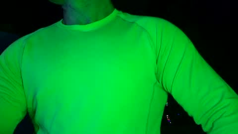 Snapshot of muscles_hulk chatting on 06-27-26, 12:37 Hulk Muscles - NEW ACCOUNT online show from 06-27-26, 12:37