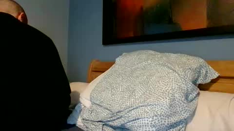 Snapshot of muscleshow00 chatting on 11-26-25, 12:17 muscleshow00 online show from 11-26-25, 12:17