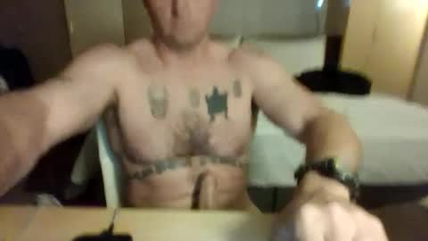 muscleslut44 online show from 05-12-26, 09:34