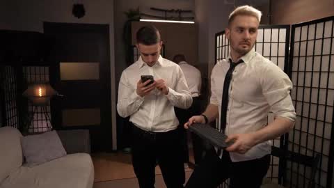 Snapshot of muscularfriend chatting on 02-23-25, 03:29 Ivan online show from 02-23-25, 03:29