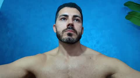 Snapshot of muscularmaster chatting on 06-14-26, 09:39 muscularmaster onlyfans online show from 06-14-26, 09:39