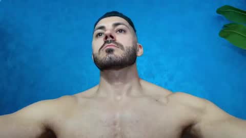 Snapshot of muscularmaster chatting on 06-23-26, 08:29 muscularmaster onlyfans online show from 06-23-26, 08:29