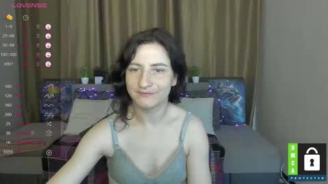 Snapshot of muse_kitty_jenia chatting on 09-30-25, 05:34 Jenya online show from 09-30-25, 05:34