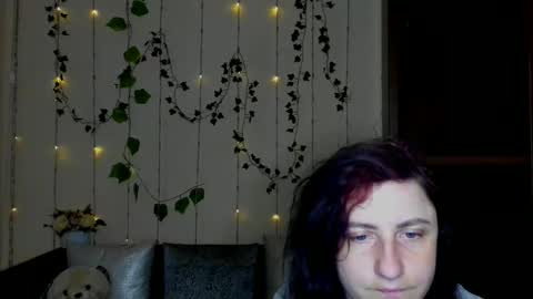 Jeneva online show from 04-08-26, 05:24