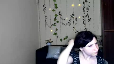 Snapshot of muse_kity_jeneva chatting on 06-11-26, 01:16 Jeneva online show from 06-11-26, 01:16