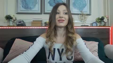 Snapshot of musedollx chatting on 02-03-26, 08:25 Luna online show from 02-03-26, 08:25