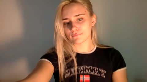 musescorner online show from 11-16-25, 04:45