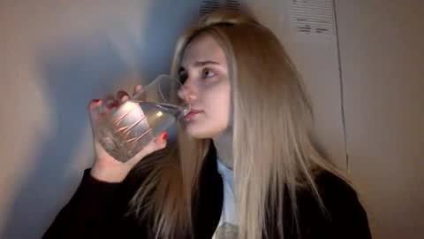 musescorner online show from 02-10-26, 06:01