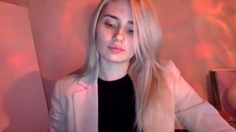 Snapshot of musescorner chatting on 03-30-26, 04:19 musescorner online show from 03-30-26, 04:19