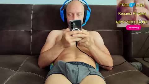 mushroomcouch online show from 07-14-26, 07:46