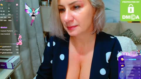 Snapshot of music_fairy chatting on 12-29-24, 03:24 Lana online show from 12-29-24, 03:24