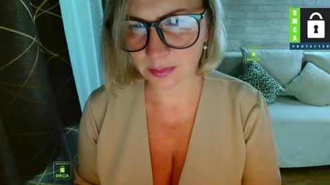 Lana online show from 06-02-26, 08:16
