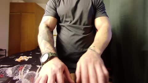 Snapshot of muslejoker chatting on 12-02-24, 01:57 musle joker online show from 12-02-24, 01:57