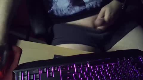 Muso online show from 11-15-25, 01:40