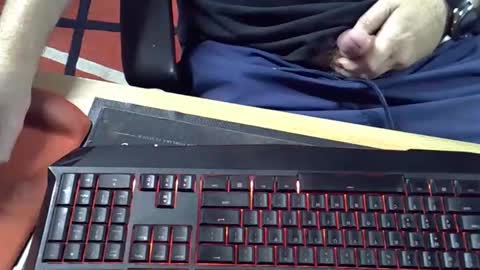 Snapshot of muso44 chatting on 03-26-26, 08:20 Muso online show from 03-26-26, 08:20