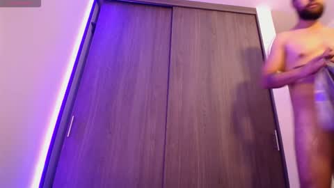 chlo rose and nico weiss online show from 03-03-26, 03:18