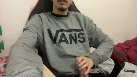 Snapshot of muupp69 chatting on 12-24-24, 12:11 muupp69 online show from 12-24-24, 12:11