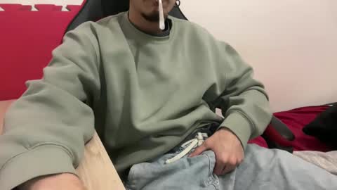 Snapshot of muupp69 chatting on 01-14-25, 01:15 muupp69 online show from 01-14-25, 01:15