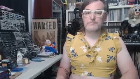 Muziknerd online show from 07-02-26, 07:20
