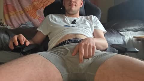 Snapshot of muzzy624406 chatting on 10-04-25, 01:20 Muzzy online show from 10-04-25, 01:20