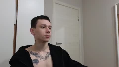 Snapshot of mvpzxc chatting on 10-25-25, 12:13 1x1 online show from 10-25-25, 12:13