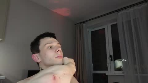 Snapshot of mvpzxc chatting on 11-03-25, 04:08 1x1 online show from 11-03-25, 04:08