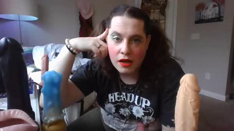 Snapshot of mxsissycharlotte chatting on 01-08-25, 04:54 Mx Charlotte online show from 01-08-25, 04:54