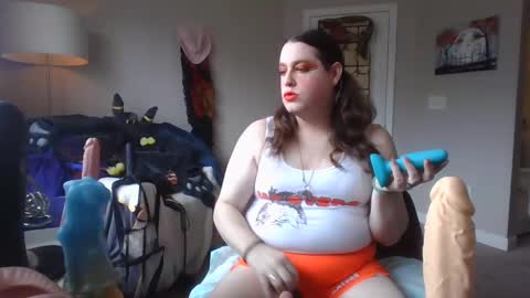 Snapshot of mxsissycharlotte chatting on 02-26-25, 04:56 Mx Charlotte online show from 02-26-25, 04:56