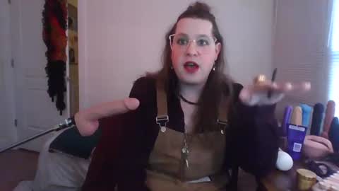 Snapshot of mxsissycharlotte chatting on 11-14-25, 04:38 Mx Charlotte online show from 11-14-25, 04:38