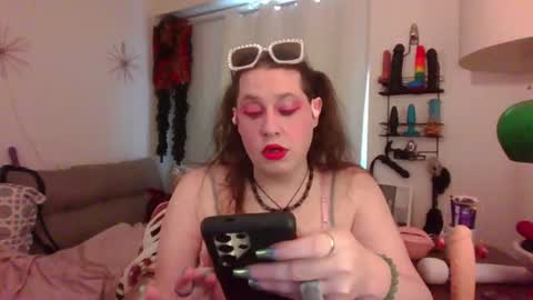 Snapshot of mxsissycharlotte chatting on 06-29-26, 04:40 Mx Charlotte online show from 06-29-26, 04:40