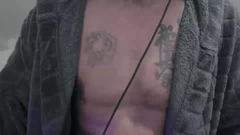 Snapshot of my432687 chatting on 12-18-24, 10:57 my432687 online show from 12-18-24, 10:57