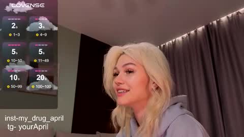 Snapshot of my_april chatting on 09-10-25, 03:17 April online show from 09-10-25, 03:17