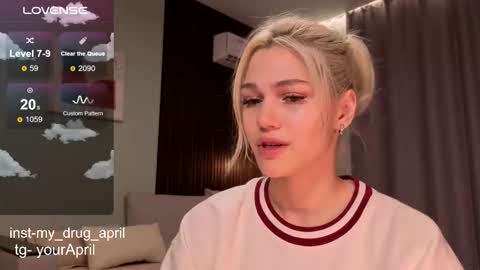 Snapshot of my_april chatting on 09-11-25, 09:59 April online show from 09-11-25, 09:59