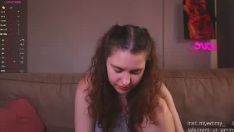 Snapshot of my_emmy chatting on 06-15-26, 12:51 Emmy online show from 06-15-26, 12:51