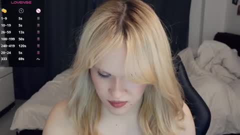 Lily online show from 04-18-26, 02:26