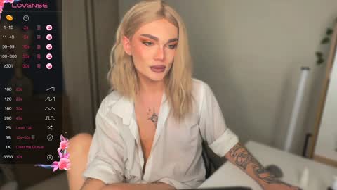 Snapshot of my_muse chatting on 01-12-25, 01:58 Sandra Muse online show from 01-12-25, 01:58