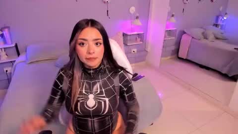 Snapshot of myafontaine chatting on 11-12-25, 06:03 MyaFontaine online show from 11-12-25, 06:03