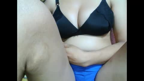 Snapshot of myaldiah chatting on 10-24-25, 02:52 myaldiah online show from 10-24-25, 02:52