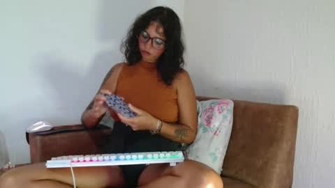 Snapshot of myamillor chatting on 02-07-26, 10:02 myamillor online show from 02-07-26, 10:02