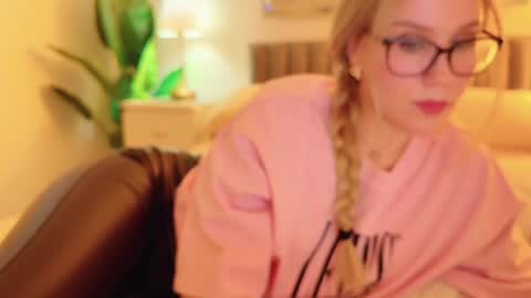 Mya-be Yours P online show from 04-04-26, 09:23