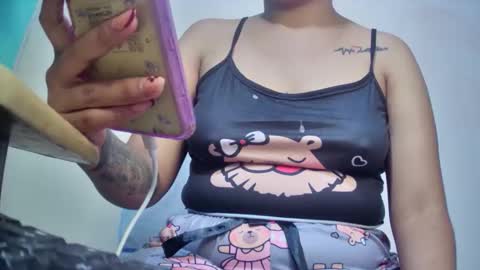 Snapshot of myhoney_hot chatting on 05-28-26, 12:24 myhoney_hot online show from 05-28-26, 12:24