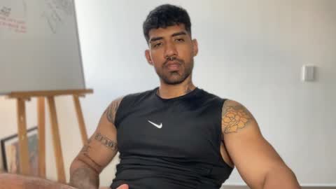 Snapshot of myke_esthetic chatting on 02-02-25, 10:17 Myke esthetic online show from 02-02-25, 10:17