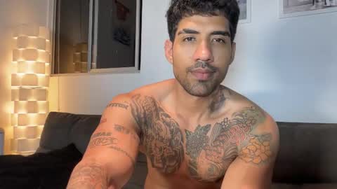 Myke esthetic online show from 03-19-26, 02:59