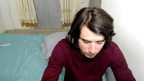 Snapshot of myke_xxx chatting on 05-06-26, 01:47 mike online show from 05-06-26, 01:47