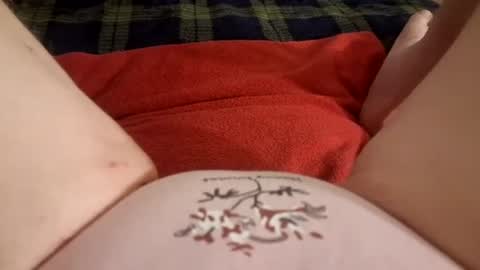 Snapshot of mykittyneedsuu chatting on 06-22-26, 10:45 Kitty online show from 06-22-26, 10:45