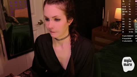 Snapshot of myla_marx chatting on 01-11-25, 09:04 Myla Marx online show from 01-11-25, 09:04