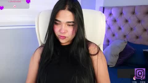 Snapshot of mylarossi chatting on 04-27-26, 06:17 Rossi online show from 04-27-26, 06:17