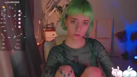 MylaFlores online show from 02-21-25, 09:11