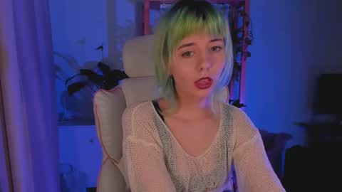 MylaFlores online show from 02-06-26, 12:15