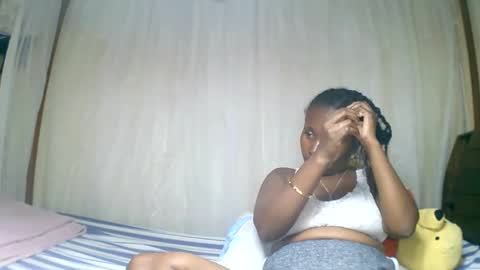 Snapshot of mylindasweet chatting on 01-25-25, 10:08 linda online show from 01-25-25, 10:08